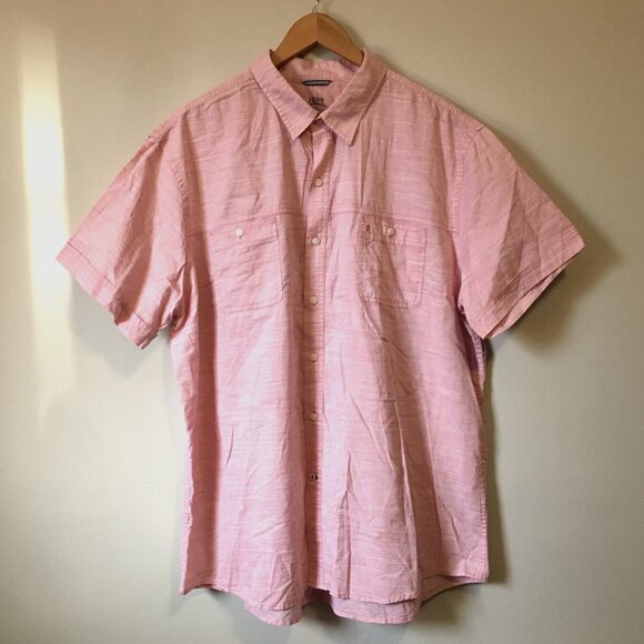 Izod Saltwater Rapture Rose Dockside Chambray Relaxed Classic Button Down Shirt - Picture 1 of 16